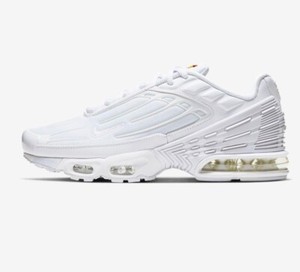 triple white tns